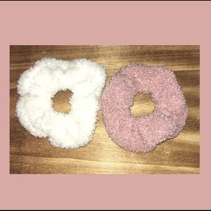 SCRUNCHIES!!!